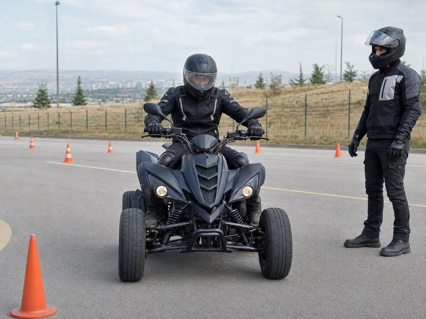 Ankara B1 ehliyeti için ATV direksiyon eğitimi